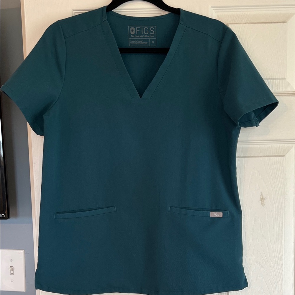 Figs Caribbean Blue Casma Medium Top